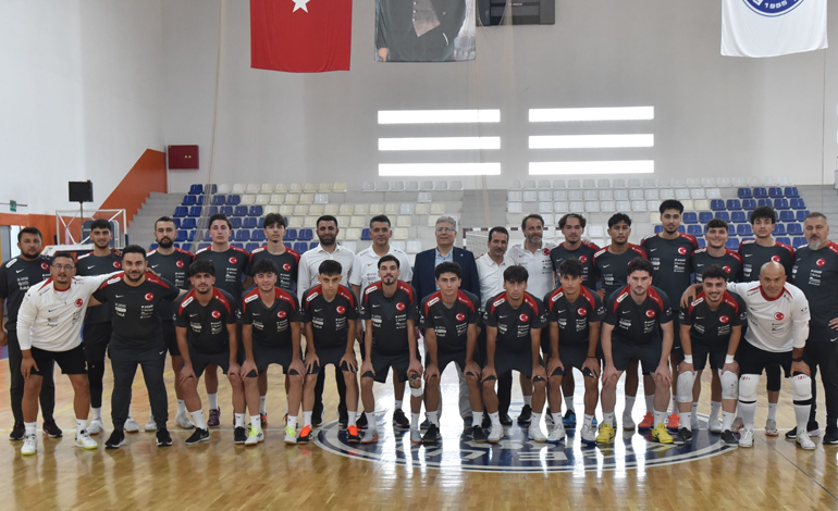 EÜ, Futsal Milli Takımlarının Hazırlık Kampına Ev Sahipliği Yapıyo